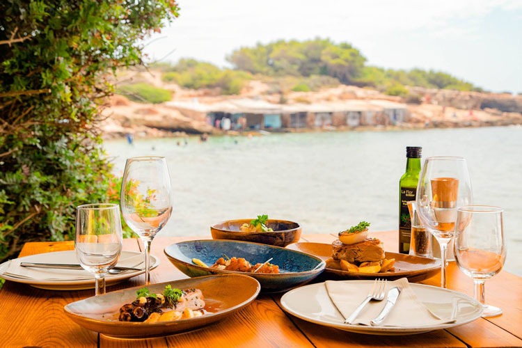 Best Beach Restaurants in Ibiza